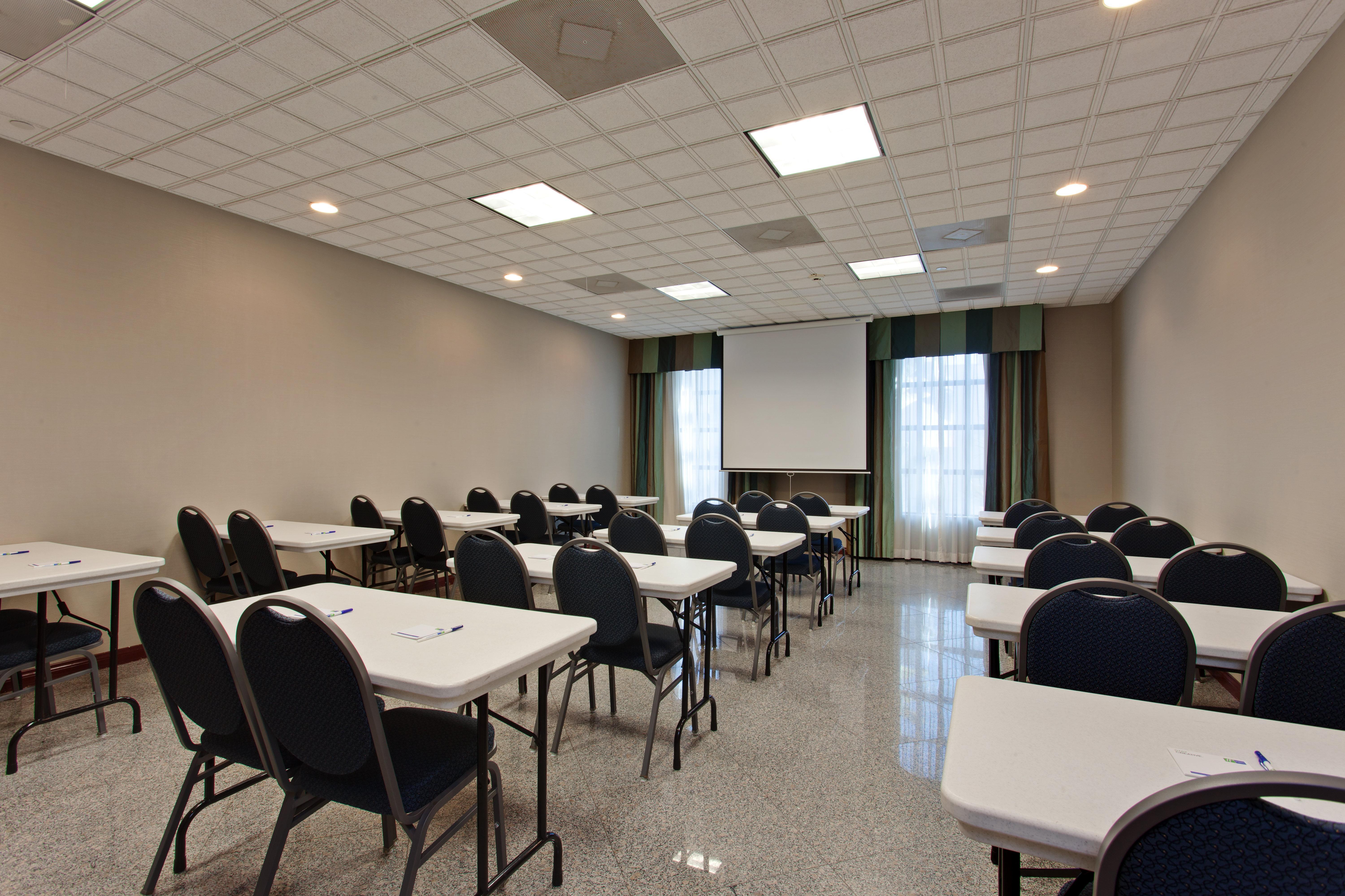 Holiday Inn Express Hotel & Suites Hermosa Beach By Ihg Exterior photo