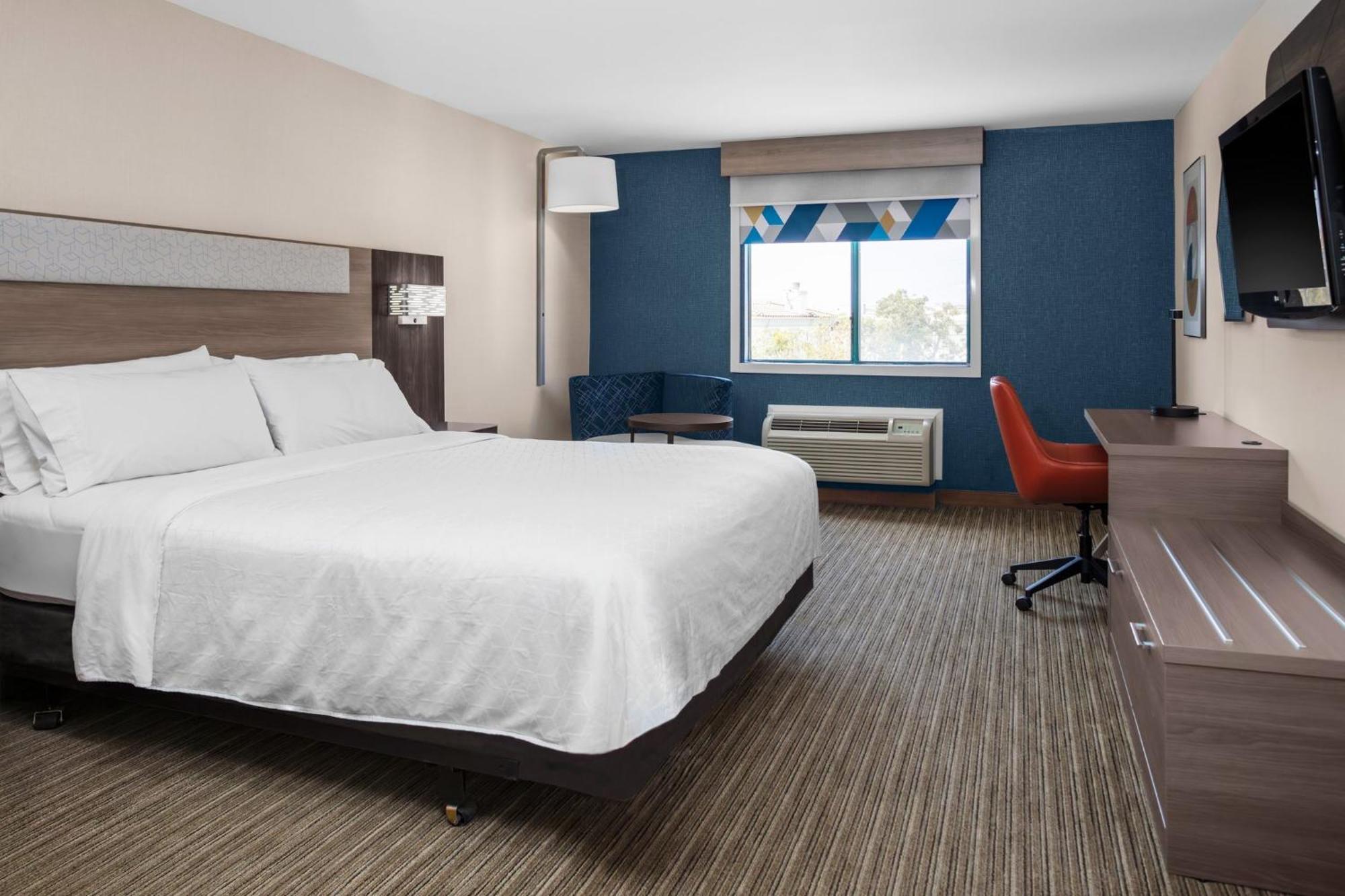 Holiday Inn Express Hotel & Suites Hermosa Beach By Ihg Exterior photo