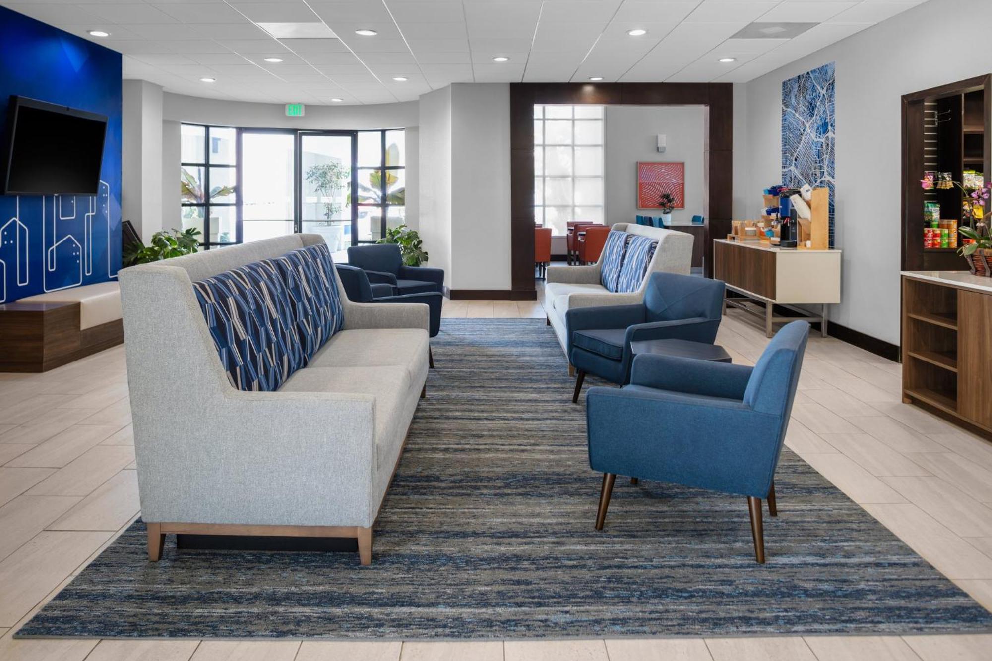 Holiday Inn Express Hotel & Suites Hermosa Beach By Ihg Exterior photo